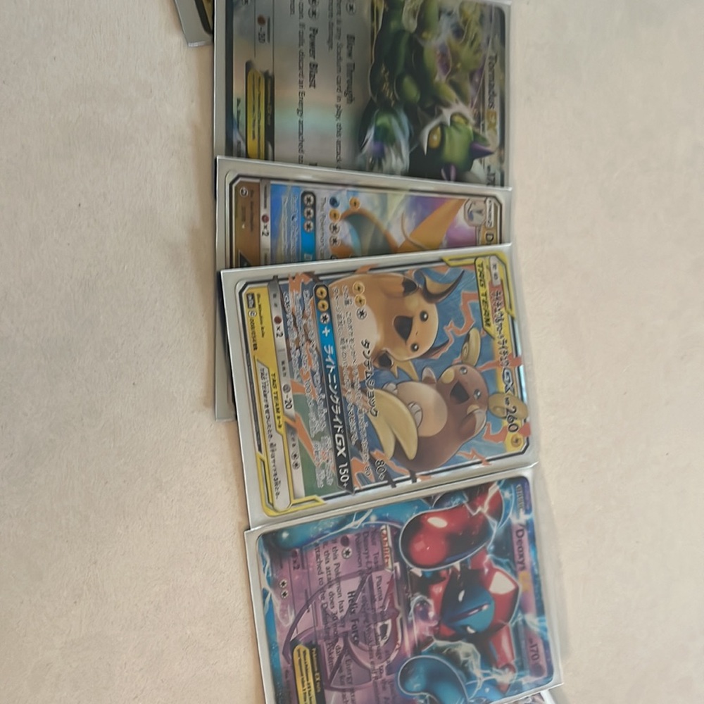 Pokémon Cards - Picture 2 of 4